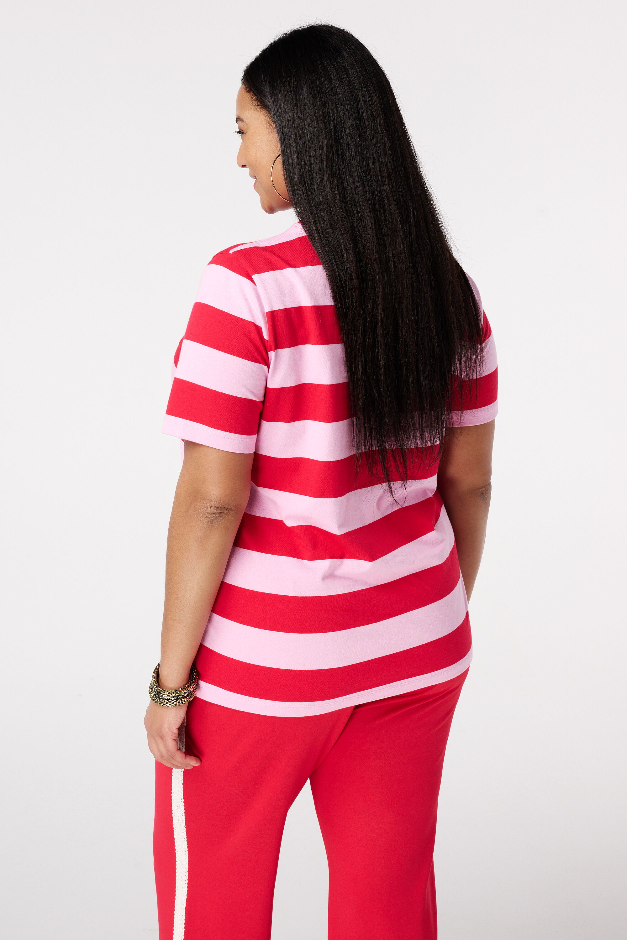 Gestreiftes T-Shirt mit Spitzentext image number 3