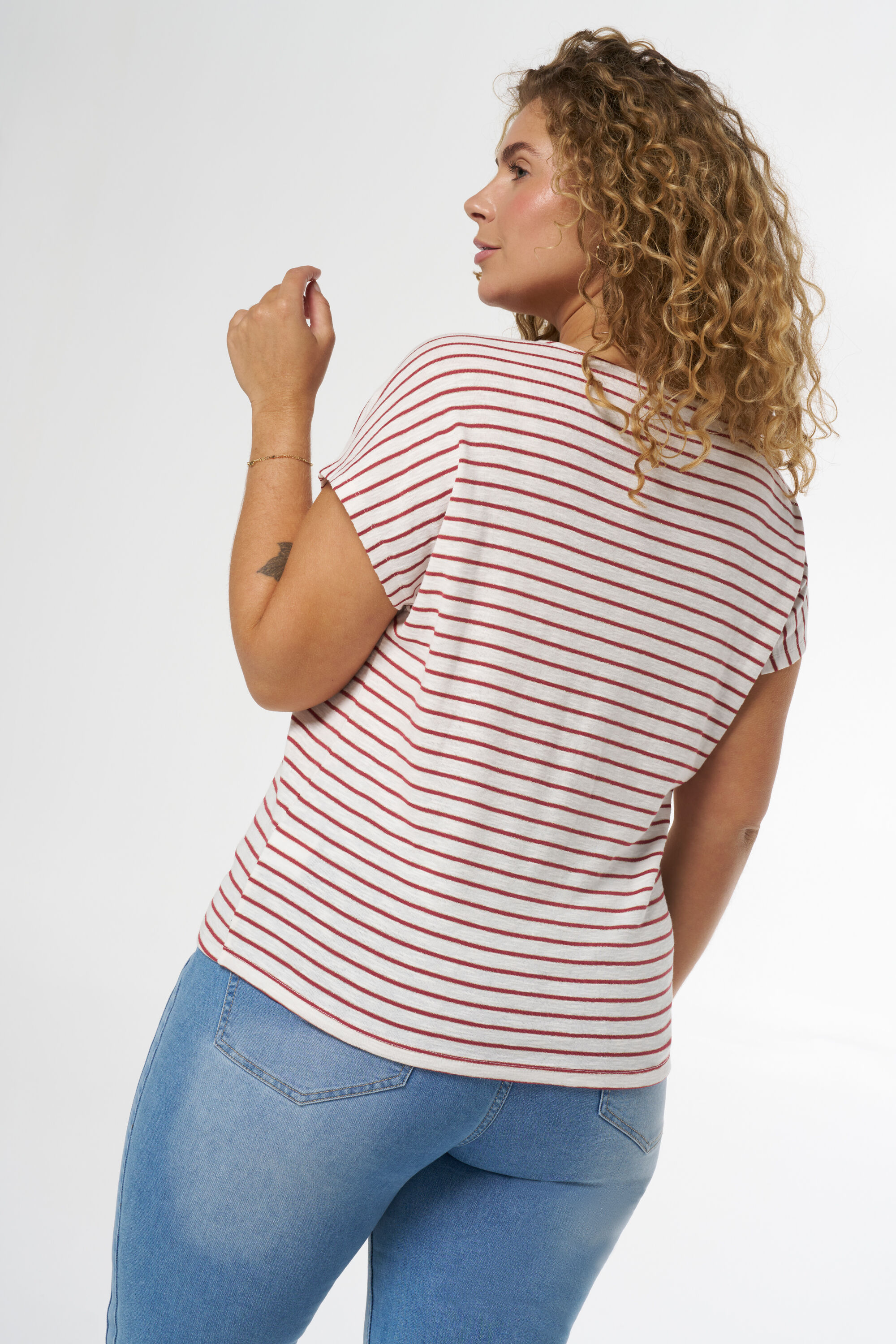 Top mit Knopfdetail image number 3