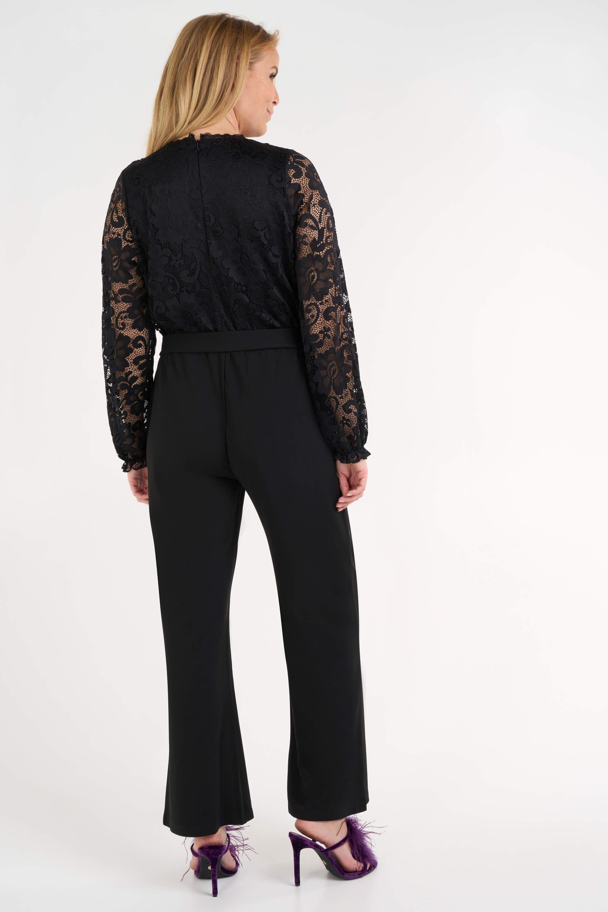 Jumpsuit mit Spitze image number 4