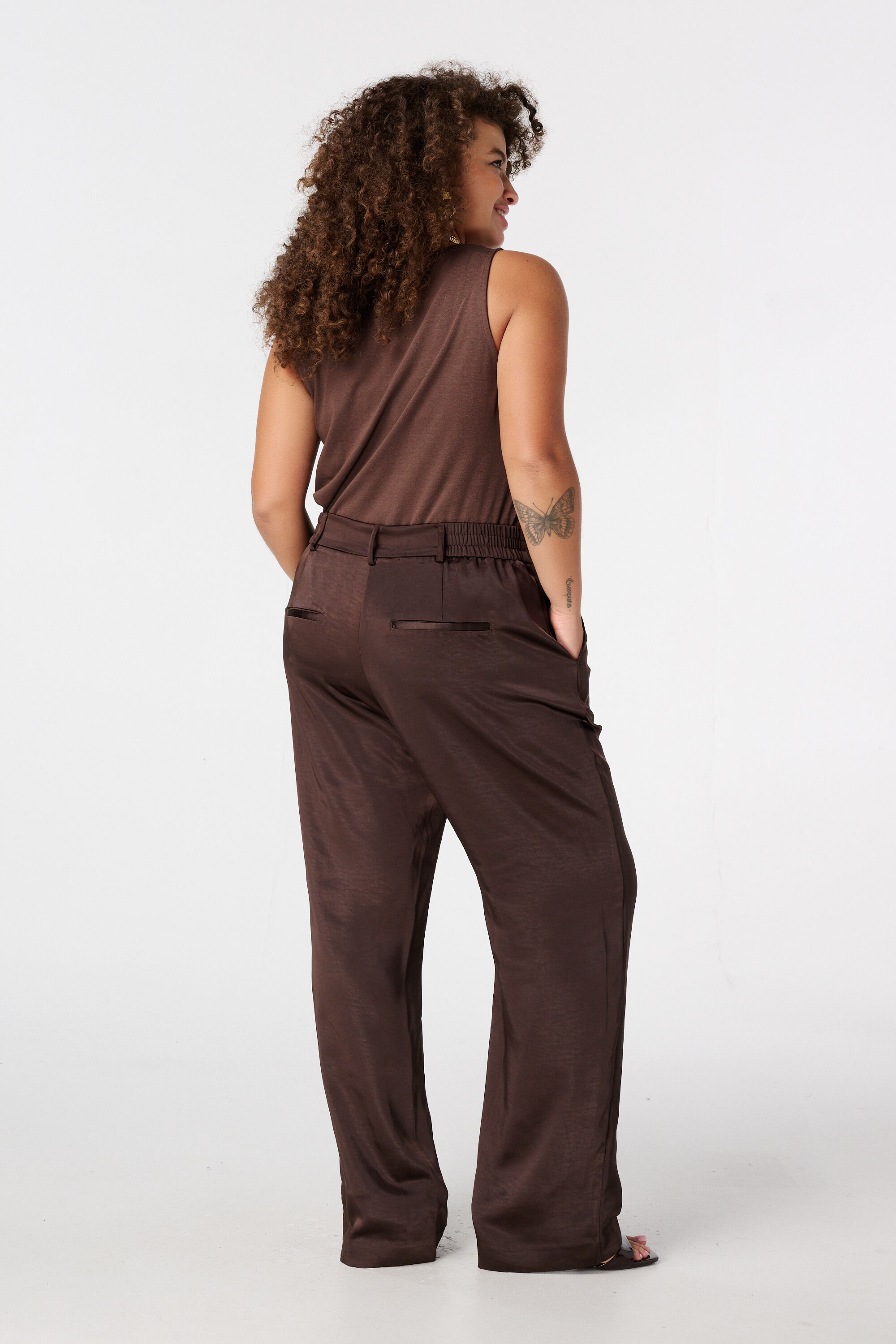 Satin pants with gold button closure image number 3