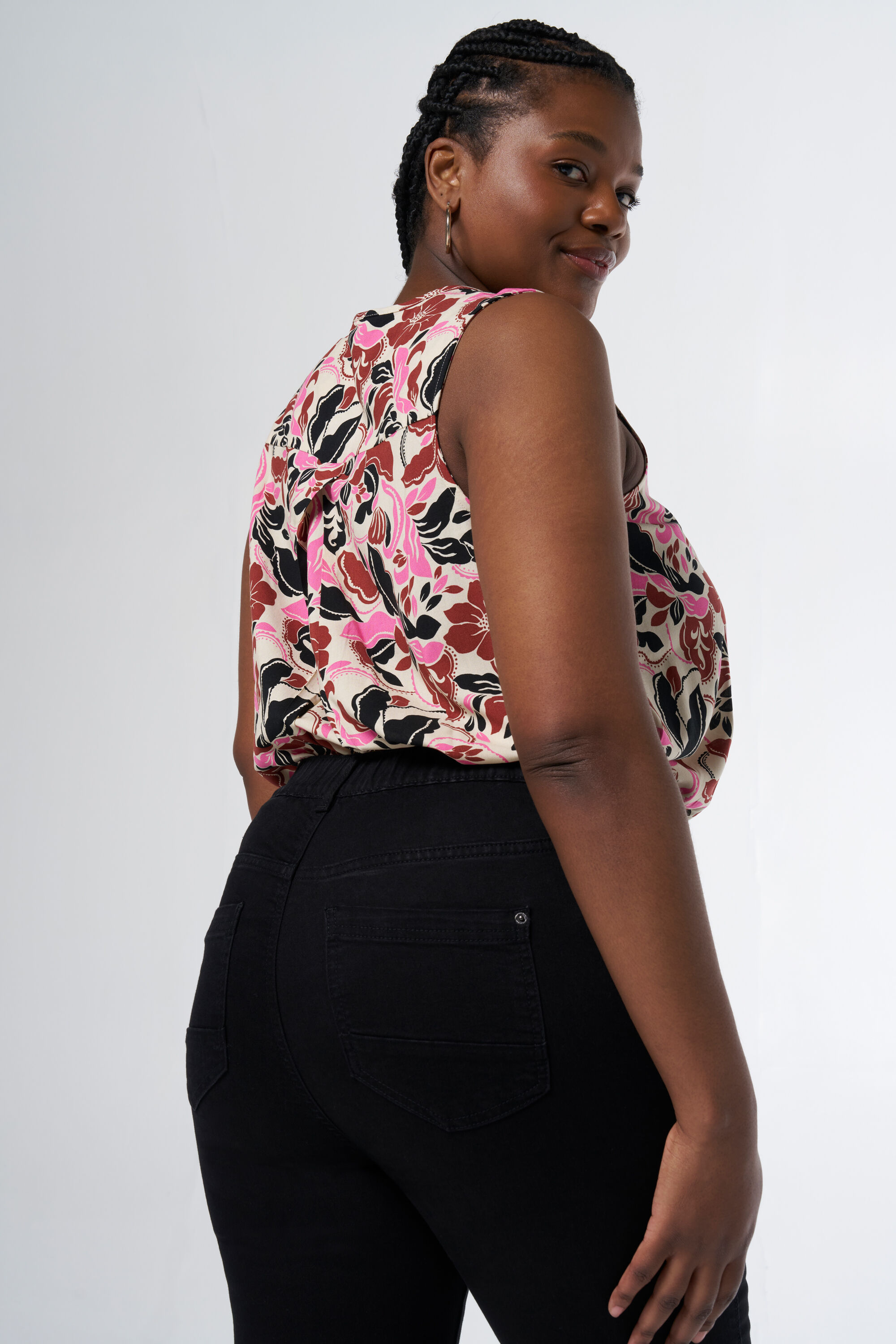 Capri-Tregging image number 4