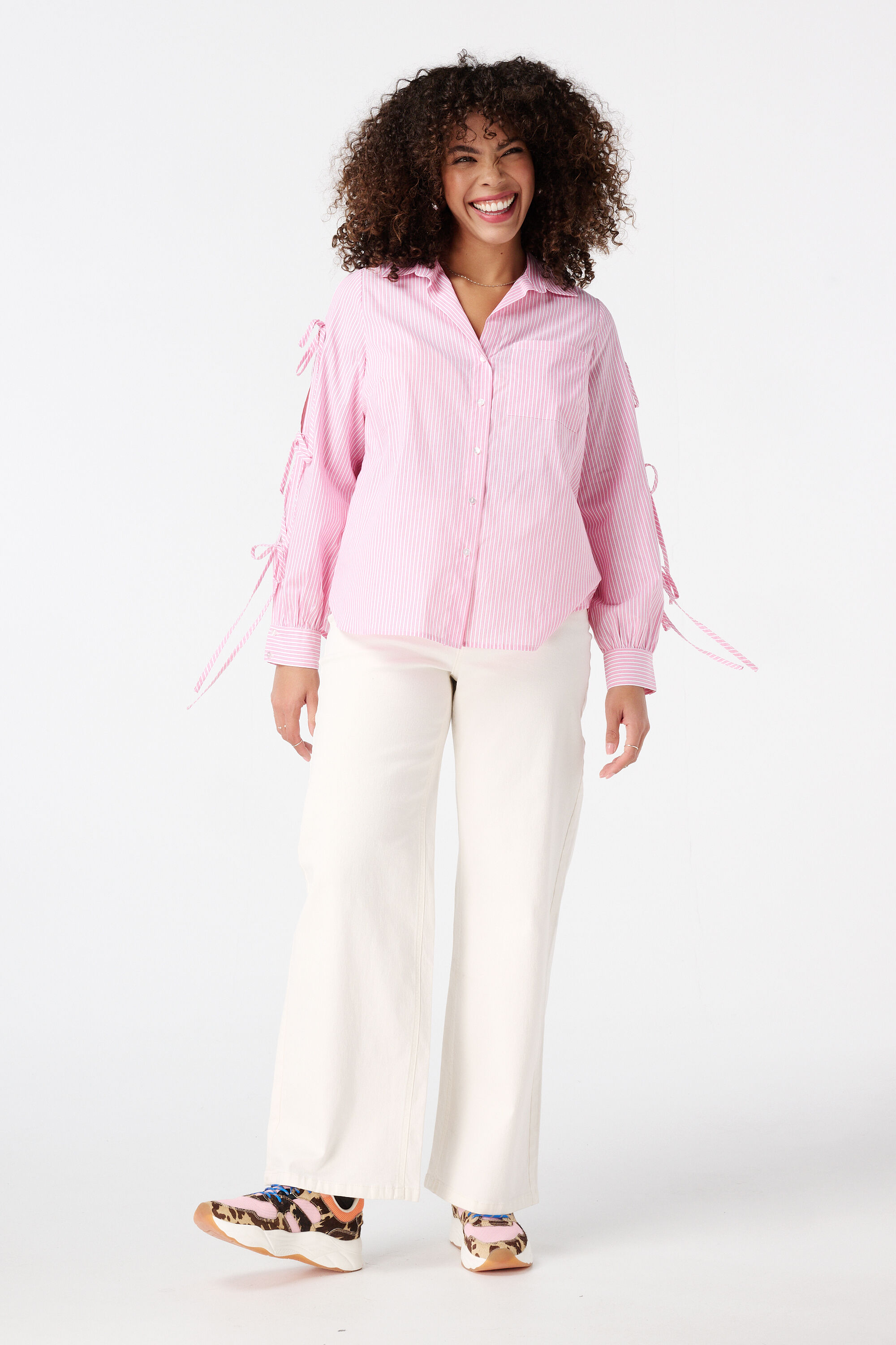 Hemdbluse mit Schleifendetail  image number 5