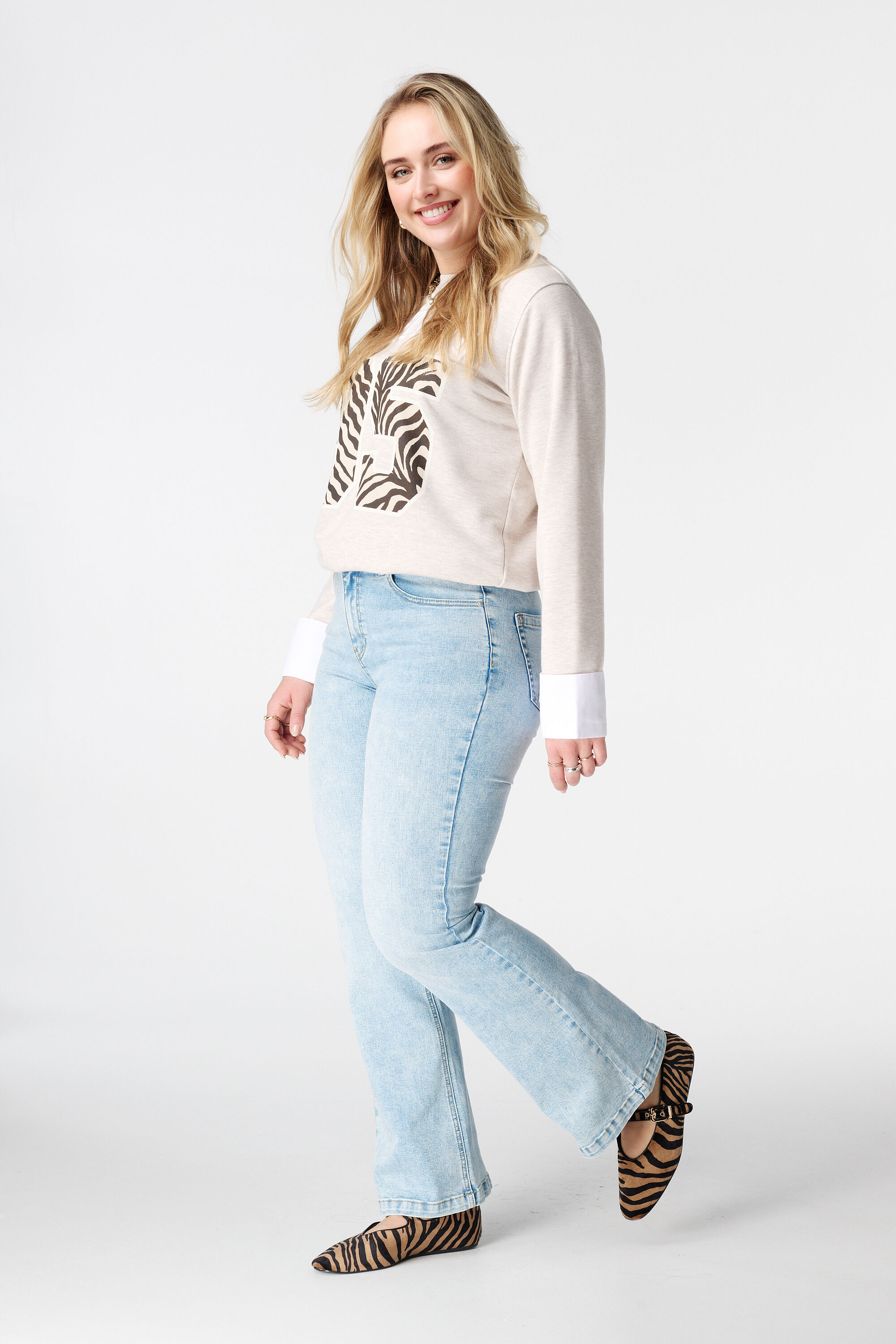 Jeans mit ausgestelltem Bein JASMIN