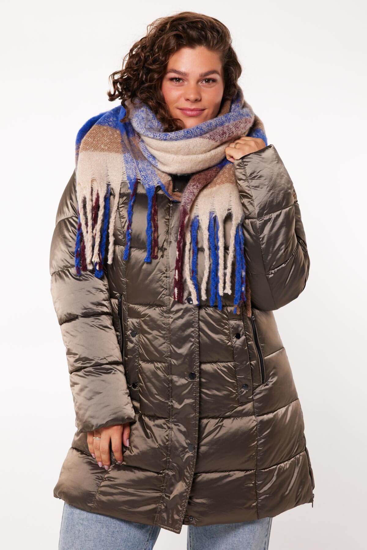 Schal mit Karo-Print  image number 2