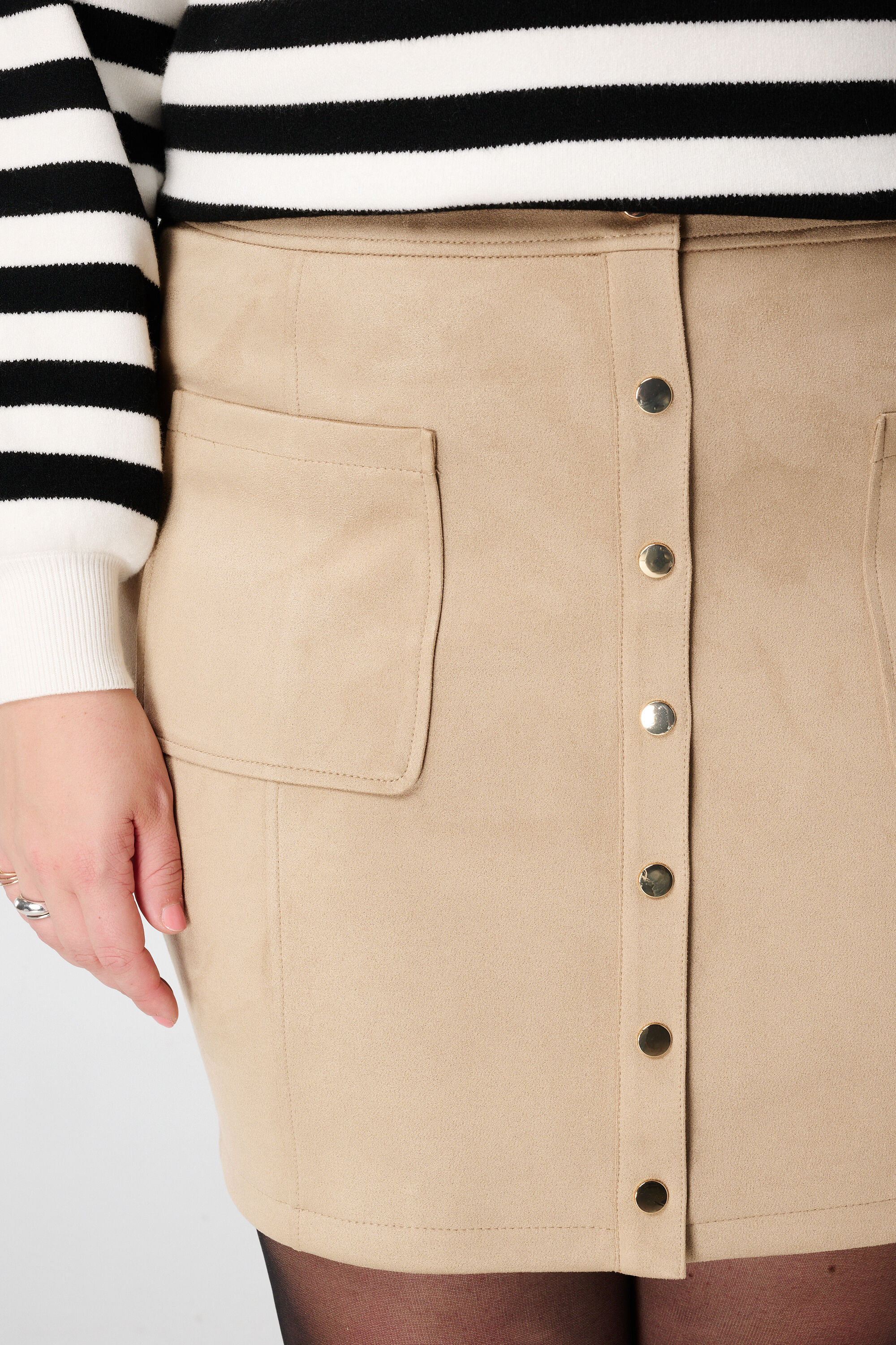 Veloursrock mit Knopfleiste image number 4