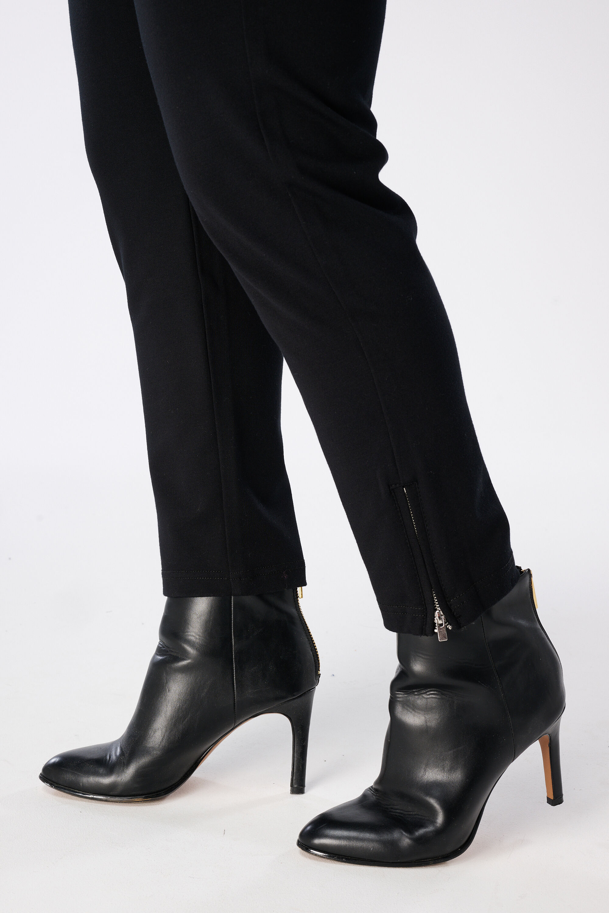 Hose mit Kordelzug image number 5