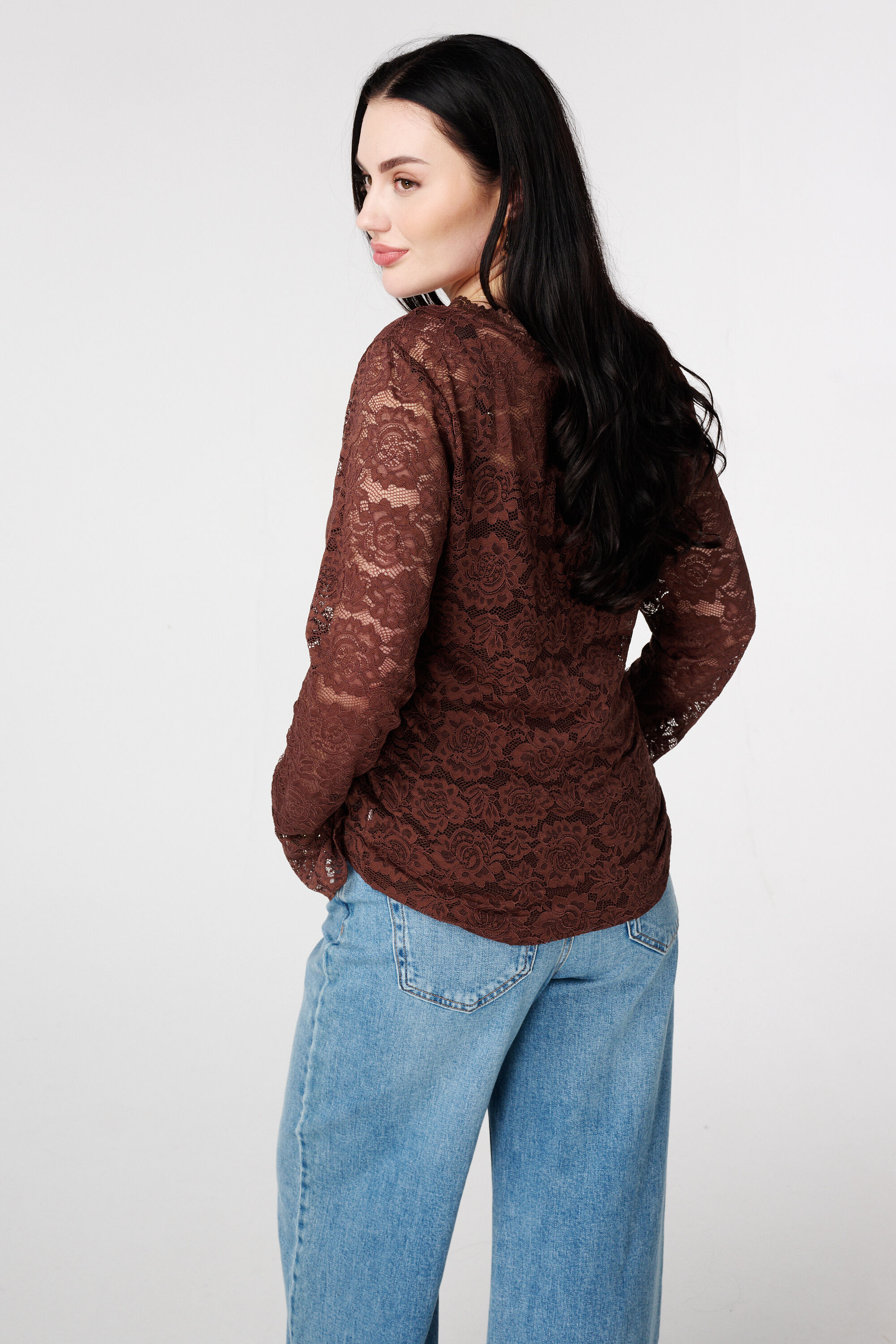 Lace top with long sleeves image number 3