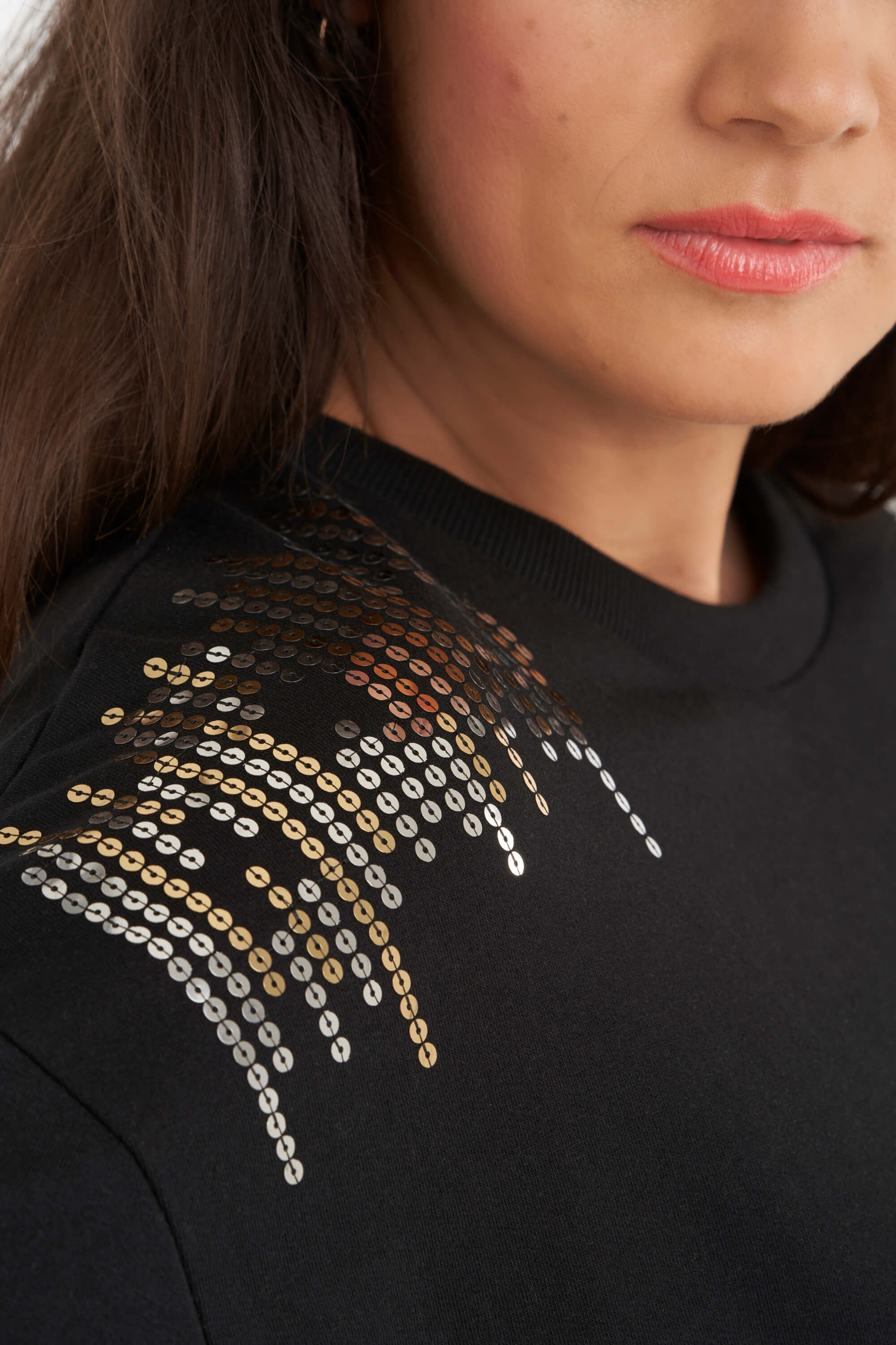 Pullover mit Pailletten image number 4