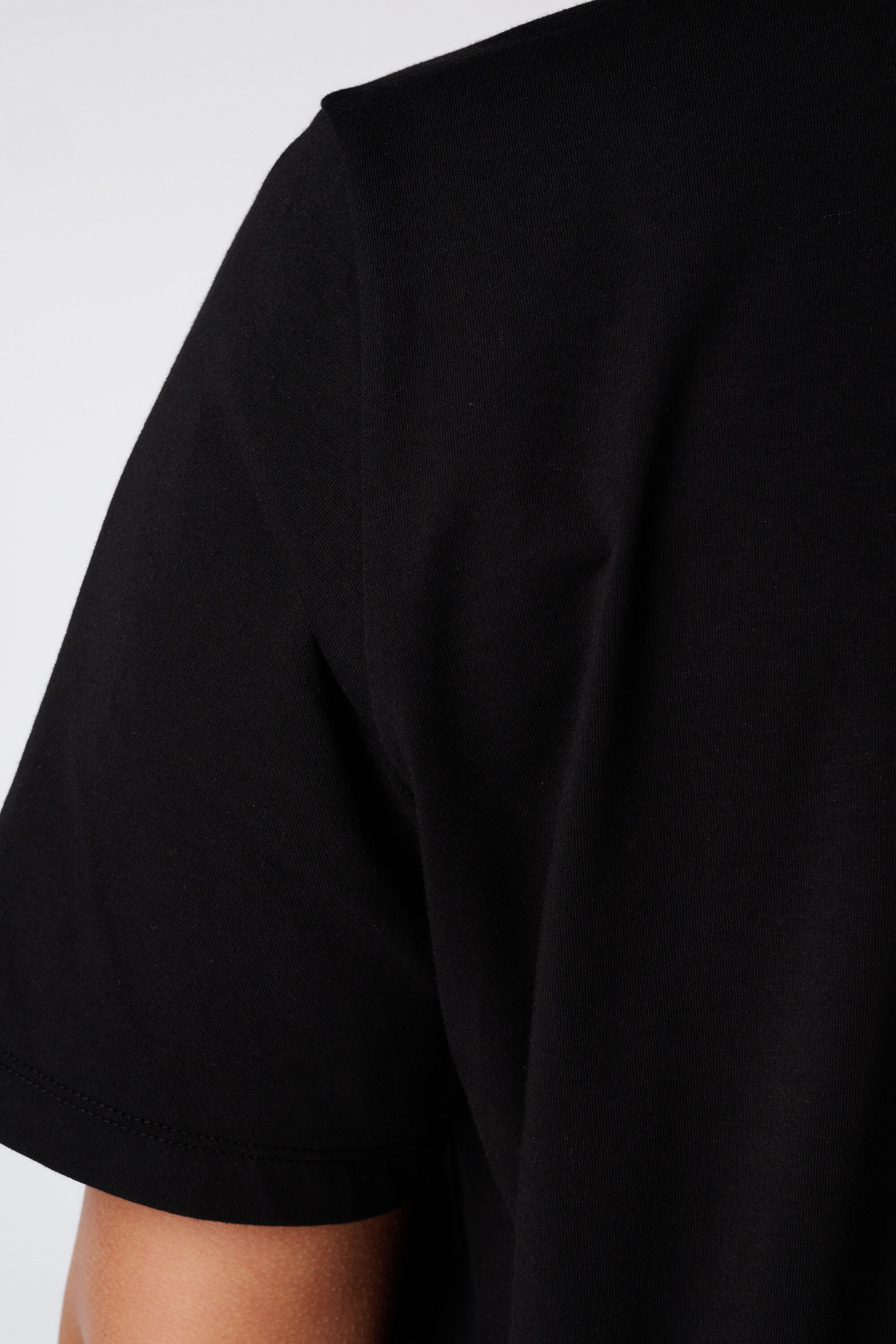 Basic T Shirt image number 6