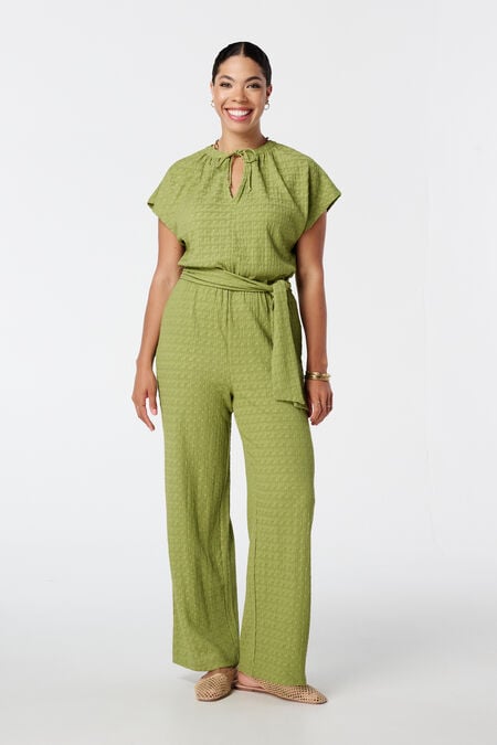 Jumpsuit mit weitem Bein  Jumpsuit mit weitem Bein