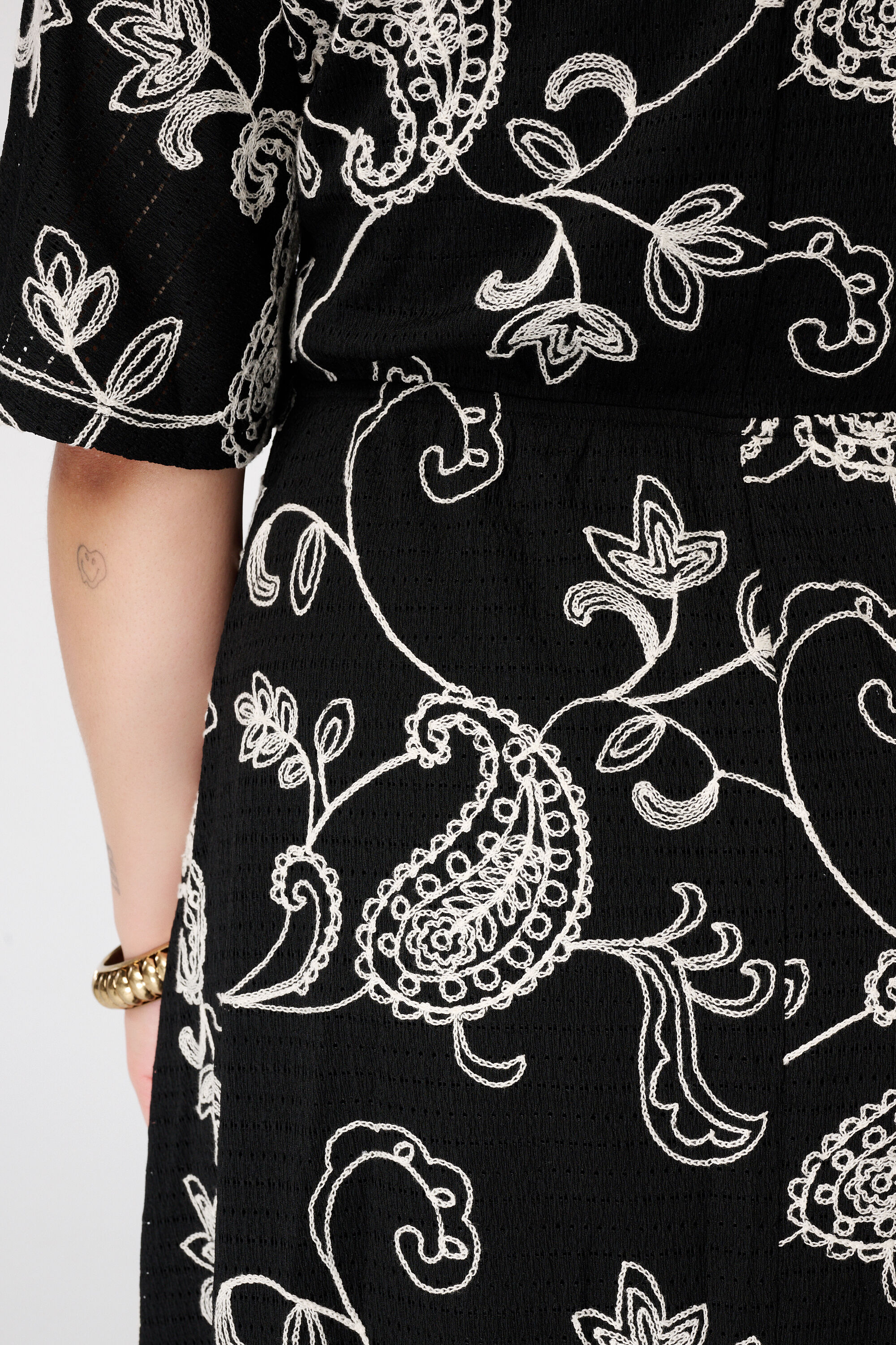 Kurzes Kleid mit Schmetterlings&auml;rmeln image number 6