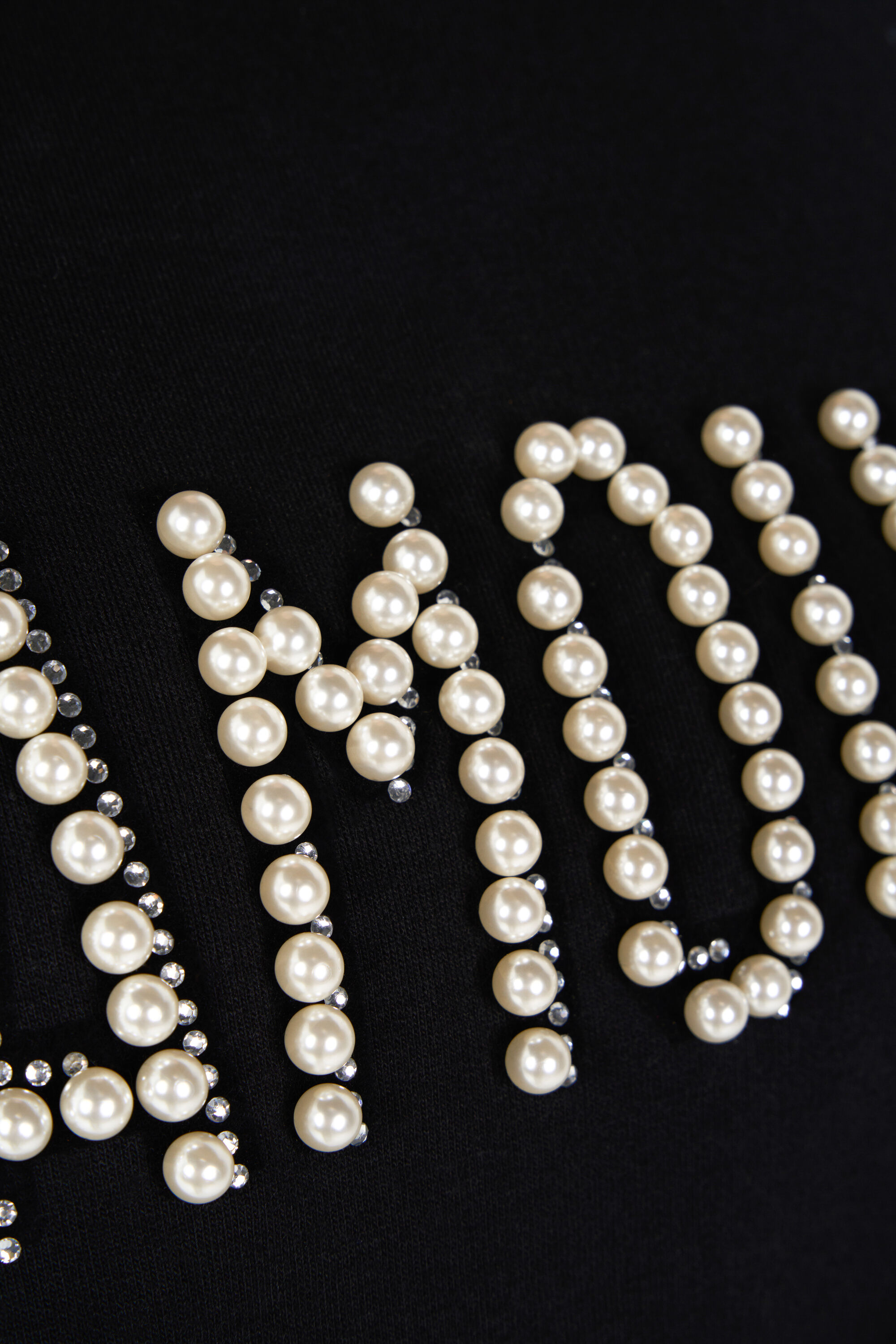 Sweatshirt-Kleid mit &bdquo;Amour&ldquo; Text-Print  image number 4