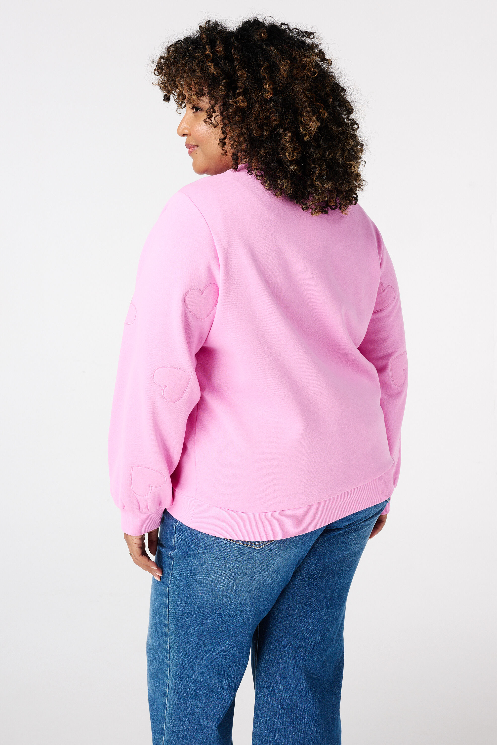 Sweatshirt mit gestickten Herzen image number 3