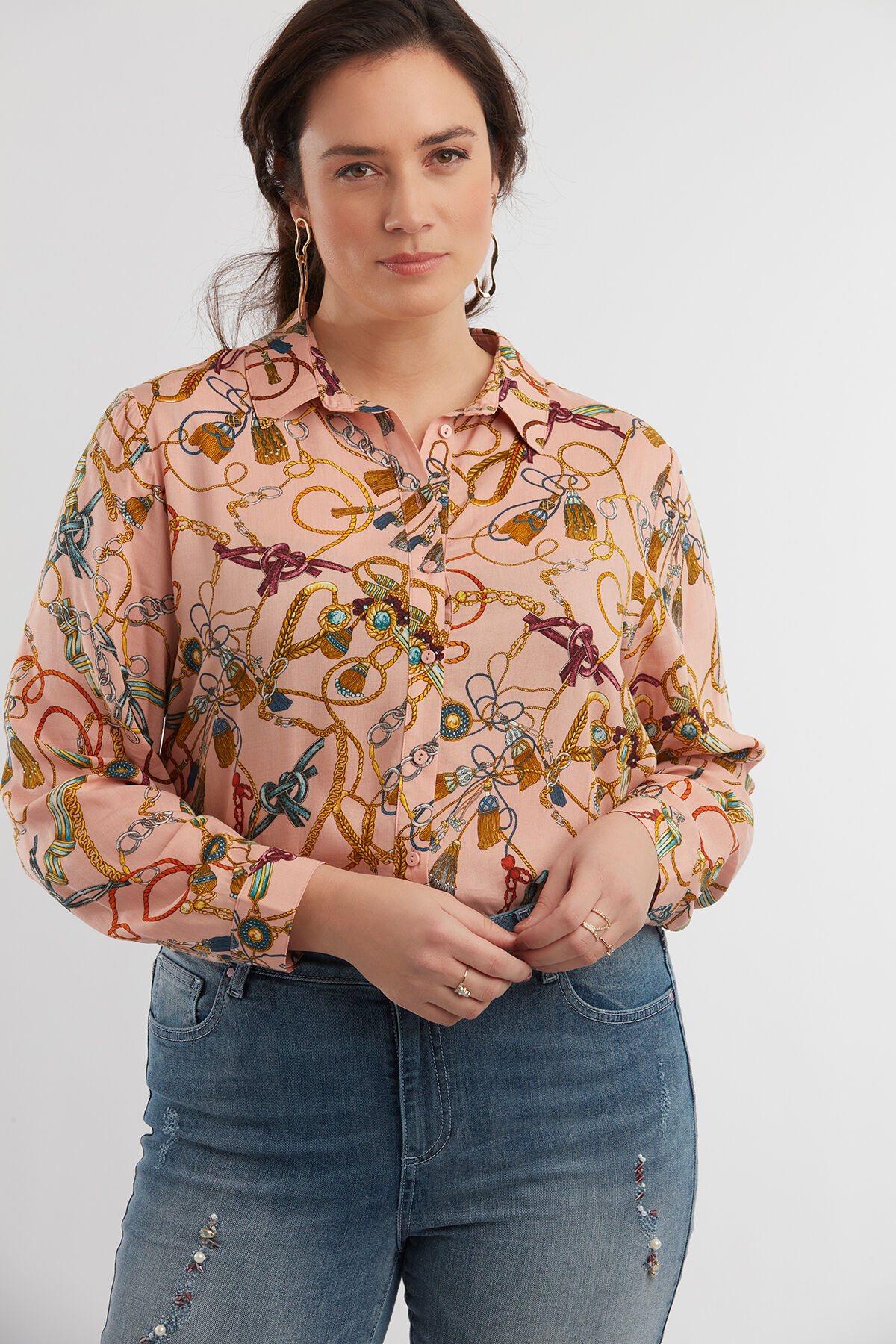 Bluse mit Ketten-Print image number 4