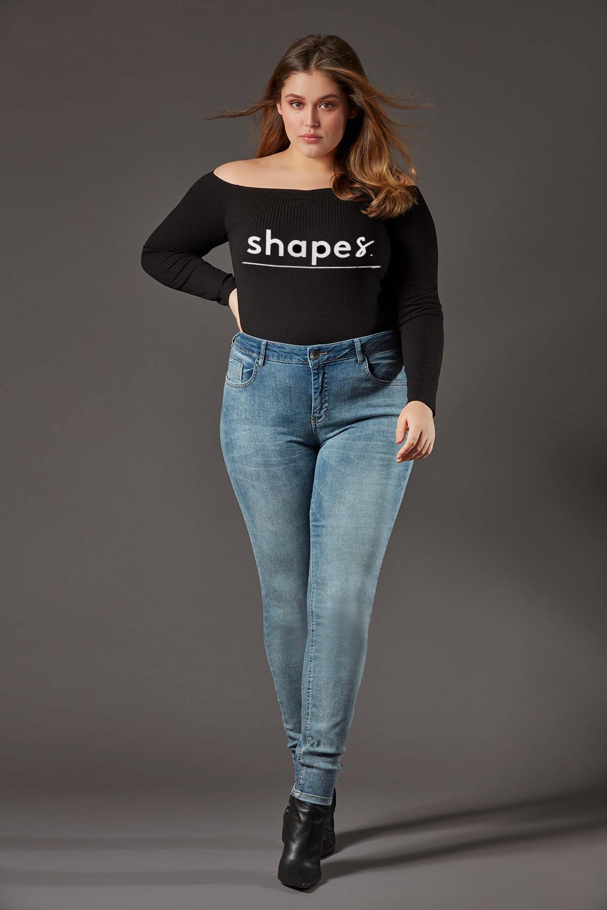 Magic Simplicity SHAPES jeans image number 0