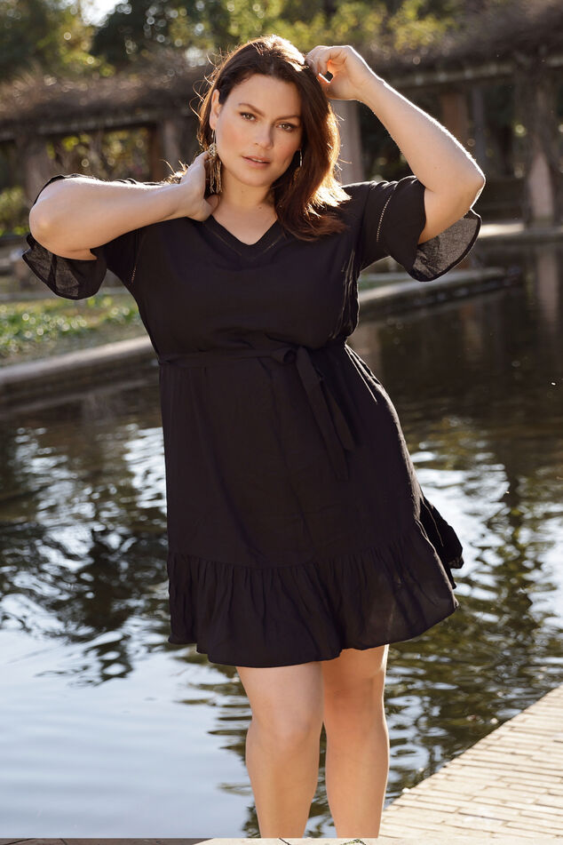 Kleid mit Rüsche image number 0