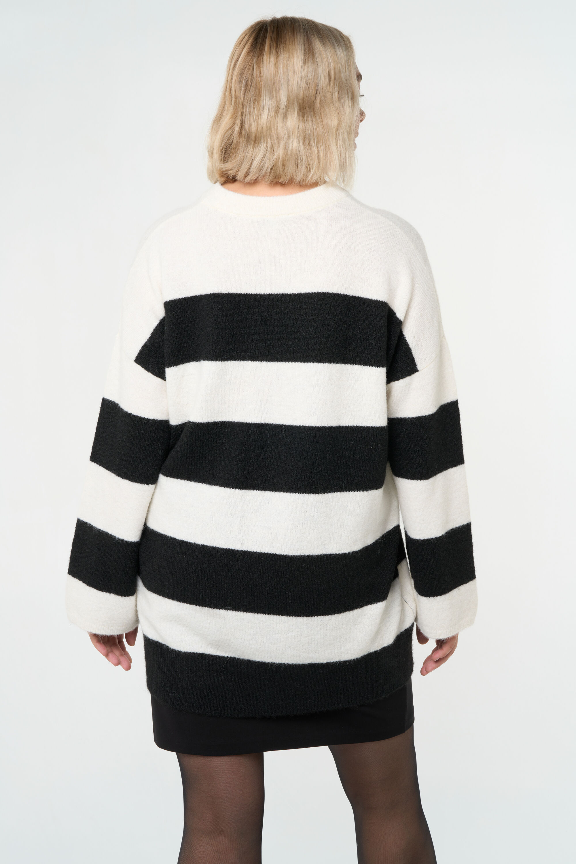 Gestreifter Pullover  image number 4